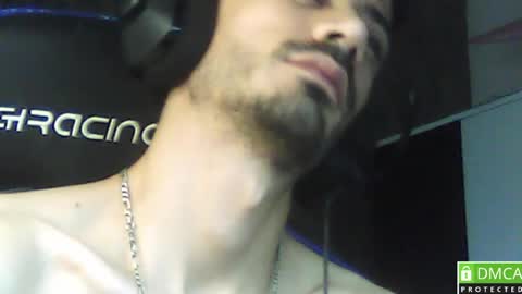 Snapshot of daddyselim chatting on June 19, 11:52 pm the alpha online show from June 19, 11:52 pm