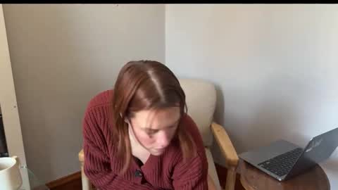 Snapshot of daddysfav_xx chatting on January 18, 4:44 pm princess online show from January 18, 4:44 pm