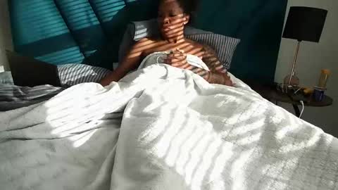 daddyslittleebony online show from June 4, 7:14 am