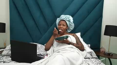 daddyslittleebony online show from June 13, 6:55 am