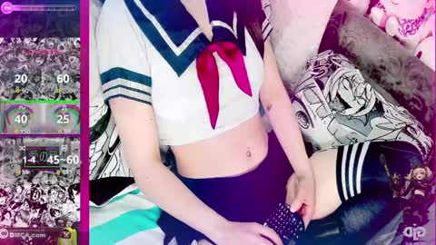 Im Andrea Nice to see you here  I love patterns soo much online show from January 17, 1:27 pm