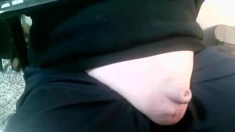 Snapshot of daddysmalls_55 chatting on December 3, 9:23 pm daddysmalls online show from December 3, 9:23 pm