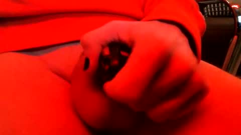 Snapshot of daddytimedeluxe chatting on February 14, 12:41 am DaddyTime online show from February 14, 12:41 am