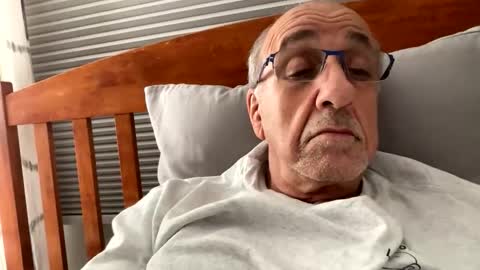 Snapshot of daddyweis chatting on November 27, 4:14 am daddyweis online show from November 27, 4:14 am