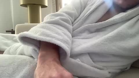 alphaa1ex online show from September 13, 9:42 am