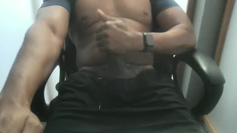 Snapshot of dadsblk chatting on October 7, 6:16 pm D online show from October 7, 6:16 pm