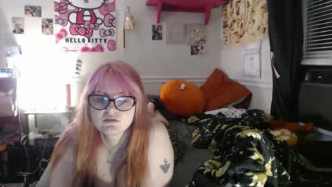 dadsdoll2 online show from April 11, 3:33 am