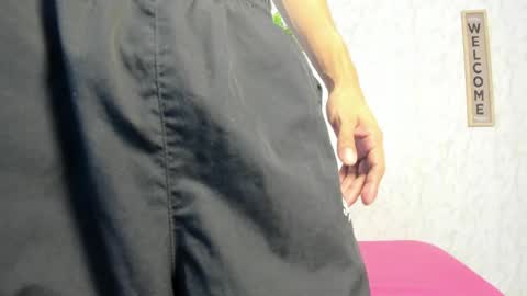 Snapshot of dady_show69 chatting on May 6, 11:48 am ALLAN online show from May 6, 11:48 am