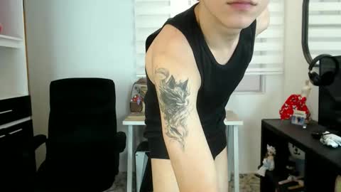 dae_lune online show from February 4, 8:25 pm