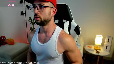 Snapshot of dafboy_ chatting on May 15, 11:17 am Allan Daf online show from May 15, 11:17 am