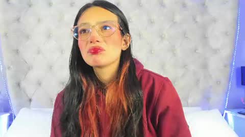 Snapshot of dafne_bss chatting on June 17, 5:10 am dafne_bss online show from June 17, 5:10 am