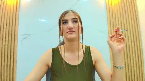 Dafne Castro online show from June 29, 5:57 pm