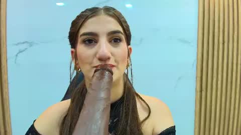Dafne Castro online show from July 27, 6:26 pm
