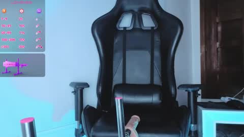 Dafneblase online show from April 28, 1:38 pm
