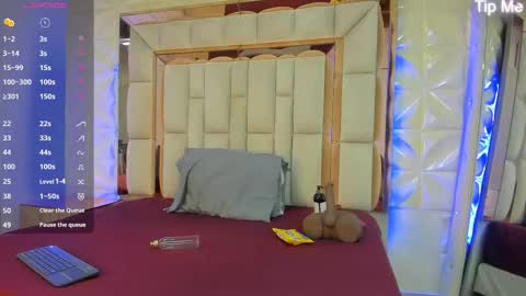 Dafnee online show from November 26, 11:55 am