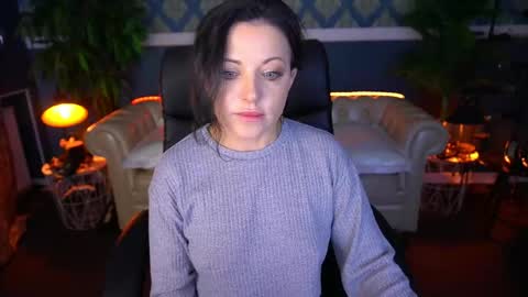 Snapshot of dafni_mon chatting on May 29, 3:37 am Dafni Mon online show from May 29, 3:37 am