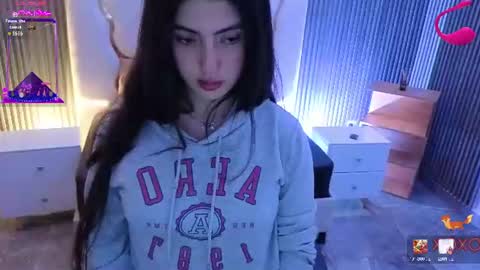 Snapshot of dahia_tay chatting on June 20, 3:31 am dahia online show from June 20, 3:31 am
