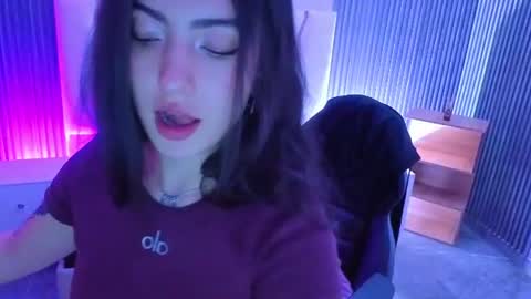 Snapshot of dahia_tay chatting on June 24, 3:38 am dahia online show from June 24, 3:38 am