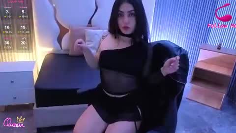 Snapshot of dahia_tay chatting on June 25, 3:28 am dahia online show from June 25, 3:28 am