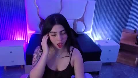 Snapshot of dahia_tay chatting on July 2, 3:45 am dahia online show from July 2, 3:45 am