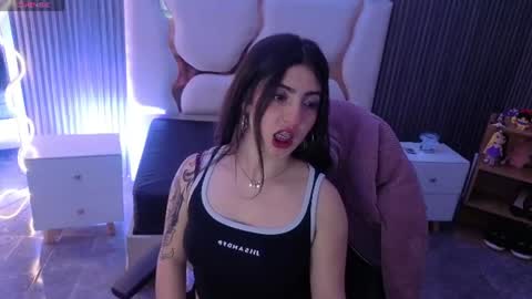 Snapshot of dahia_tay chatting on July 22, 3:31 am dahia online show from July 22, 3:31 am