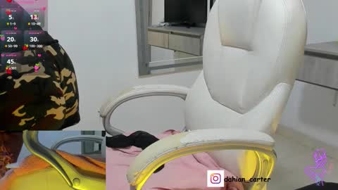 Dahian  online show from February 20, 10:38 am