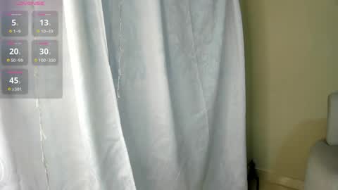 Snapshot of dahian_carter chatting on May 27, 9:06 am Dahian online show from May 27, 9:06 am