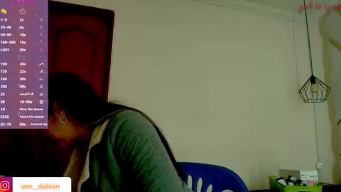 Dahiana  online show from April 30, 12:22 pm