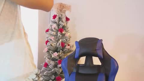 Snapshot of dahiana_prenss chatting on December 14, 6:34 pm Dahiana online show from December 14, 6:34 pm