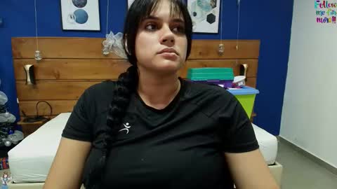  Dahiana  online show from December 21, 7:54 pm