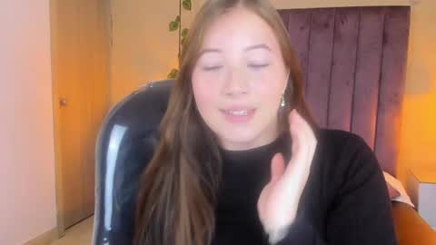 Dahlia online show from November 16, 6:13 pm