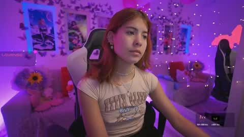 Snapshot of dahliagraey chatting on May 29, 12:25 pm Dahlia Grey online show from May 29, 12:25 pm