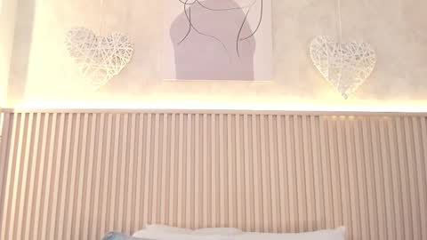 Daiana online show from March 8, 8:01 pm