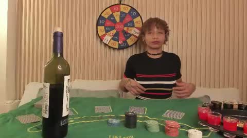 Snapshot of daiana_curly chatting on June 19, 9:29 pm Daiana online show from June 19, 9:29 pm