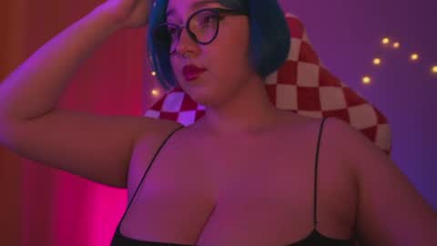 Cute DianaOnline mostly at 8pm-0000 am UK TimeTuesday and Wednesday off online show from July 23, 8:51 pm