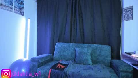 Snapshot of daila_ chatting on September 30, 1:21 am daila_ online show from September 30, 1:21 am
