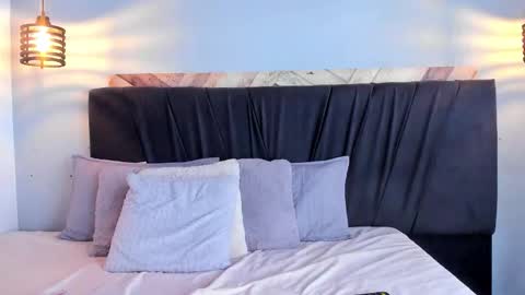 Snapshot of dailasmith chatting on January 18, 4:44 pm Daila Smith online show from January 18, 4:44 pm