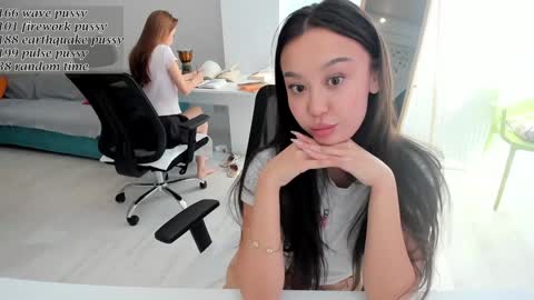 daily_love online show from November 6, 6:14 am