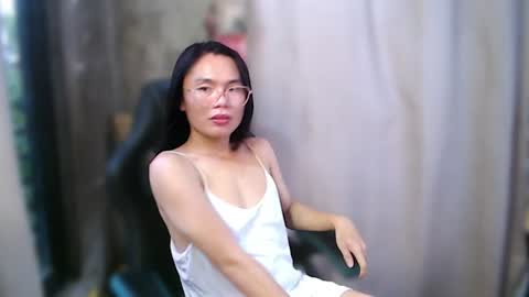Snapshot of dailylush chatting on July 22, 9:34 am Kim online show from July 22, 9:34 am