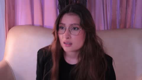 Snapshot of daisha_riley chatting on October 22, 6:29 pm Lauren online show from October 22, 6:29 pm