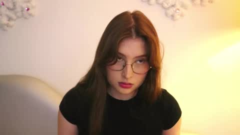 Snapshot of daisha_riley chatting on December 16, 1:05 pm Lauren online show from December 16, 1:05 pm