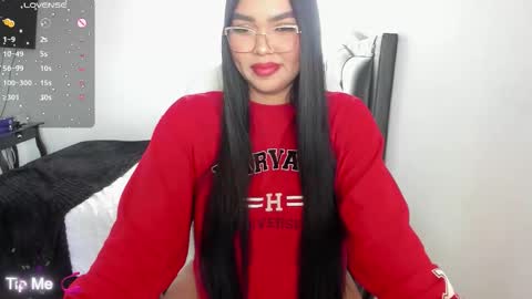 Snapshot of daisy_20x_ chatting on February 25, 2:48 pm I am Daisy online show from February 25, 2:48 pm