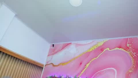 Snapshot of daisy__rose chatting on July 1, 2:57 am Dai online show from July 1, 2:57 am