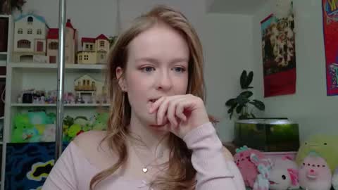 Snapshot of daisy_dollxo chatting on April 30, 8:57 pm Daisy online show from April 30, 8:57 pm