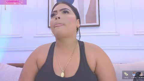 Snapshot of daisy_price chatting on May 19, 9:37 am Daisy Price online show from May 19, 9:37 am
