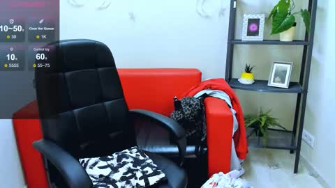 Snapshot of daizy_amazy chatting on October 5, 2:10 am Daizy amazy online show from October 5, 2:10 am