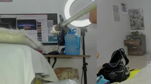 Snapshot of daki_ume_ chatting on June 6, 2:38 am daki_ume_ online show from June 6, 2:38 am