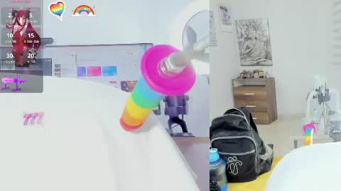 Snapshot of daki_ume_ chatting on June 27, 2:49 am daki_ume_ online show from June 27, 2:49 am