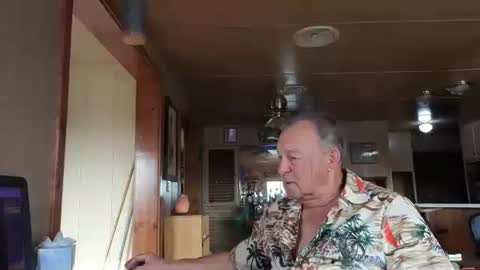 Snapshot of dakit2 chatting on September 21, 3:13 pm dakit online show from September 21, 3:13 pm