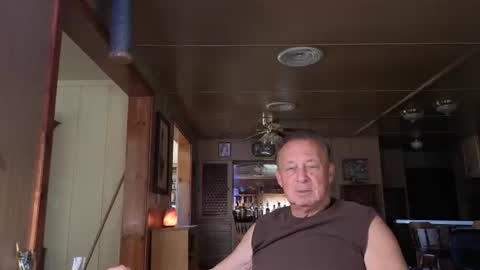 Snapshot of dakit2 chatting on October 6, 5:10 pm dakit online show from October 6, 5:10 pm